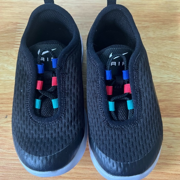 Nike sneakers - Picture 5 of 5